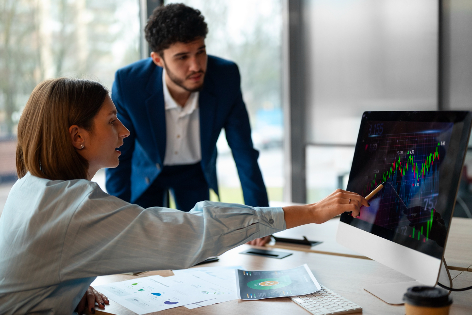 Trading education and market analysis